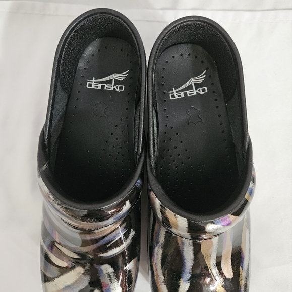 NIB Dansko professional brush patent metallic clog shoe women's size 37 - Picture 9 of 12